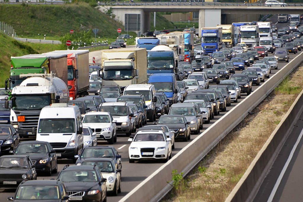 An image of motorway traffic which Swansea vehicle recovery services help ease